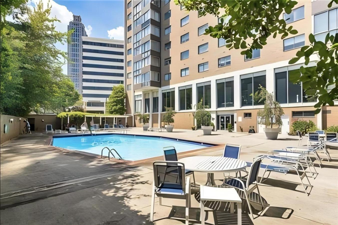 فيلا Atl Downtown 2Br King Bed Free Parking Lm1908 أتلانتا المظهر الخارجي الصورة